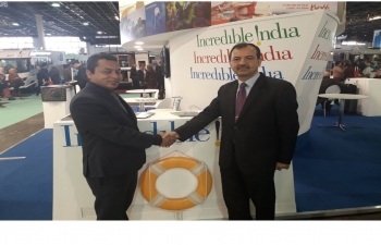 Ambassador Kumar Tuhin accompanied by SS (Pol&Com) Mr Sanjeev Manchanda, visited Utazás Travel Expo on 21 February, 2019. 